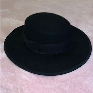 Mango - 100% Wool Wide Brim Hat